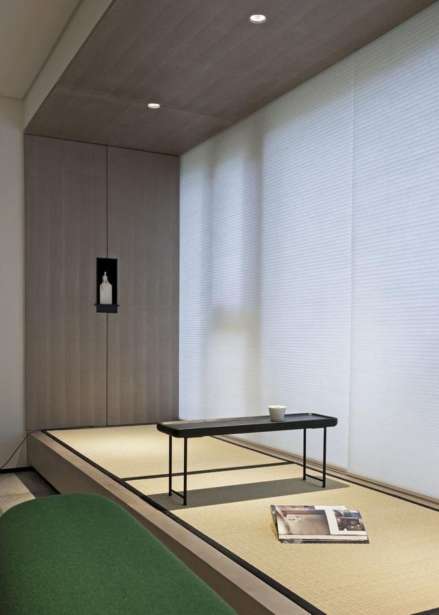 通阳台的卧室和晒衣服的阳台设计,阳台改造最好看的方法