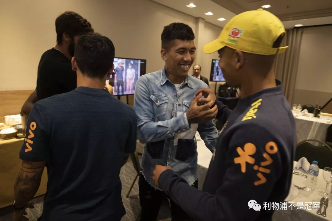 利物浦引进马内转会费,利物浦周薪