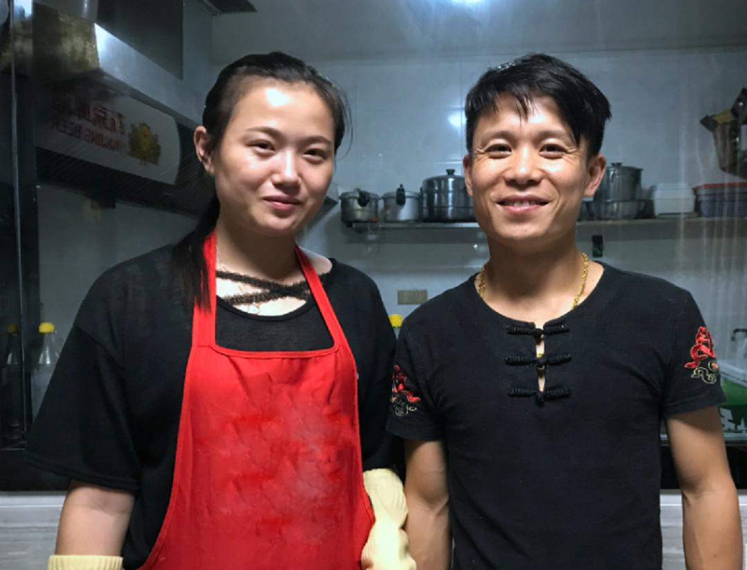 长沙夫妻开快餐店，利用2元吃菜，年赚89万，方法具有实操性