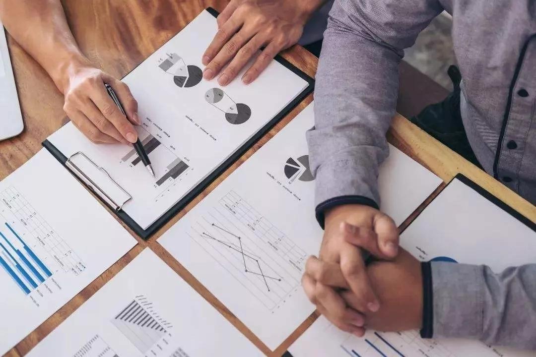 PE法智：一家私募机构为什么两份有限合伙协议（LPA？