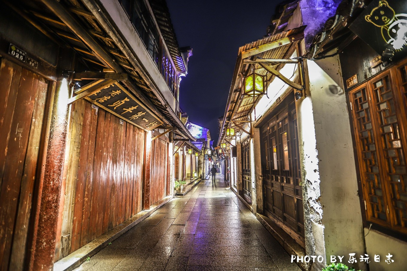 江南周庄古镇夜景美如画,推荐一个好的地方周庄古镇