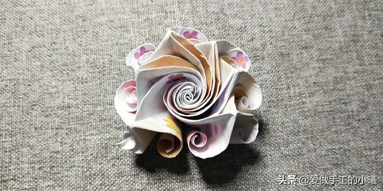 立体花的折纸步骤图解,立体的花的折纸教程