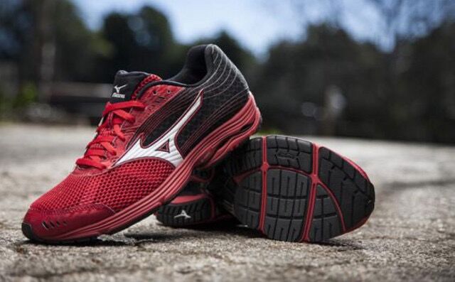 怎么知道跑鞋适不适合自己,美津浓跑鞋推荐500左右跑鞋