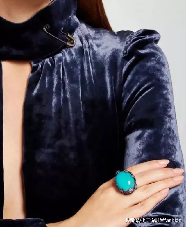 戒指戴在哪个手指上最合适,戒指的戴法和意义男女左右手