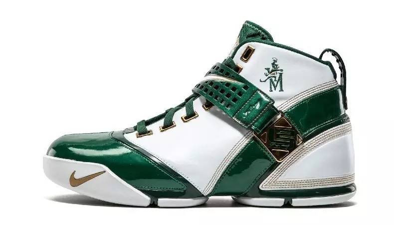 詹姆斯19代翻新,詹姆斯20代配色曝光