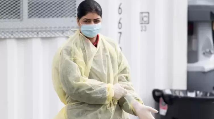 CERB扩大范围,有工作也能领,“月收入$999的要气死$1001的!”