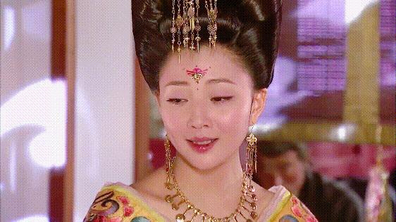 港台10大美人今昔对比,16位绝色美人今昔对比