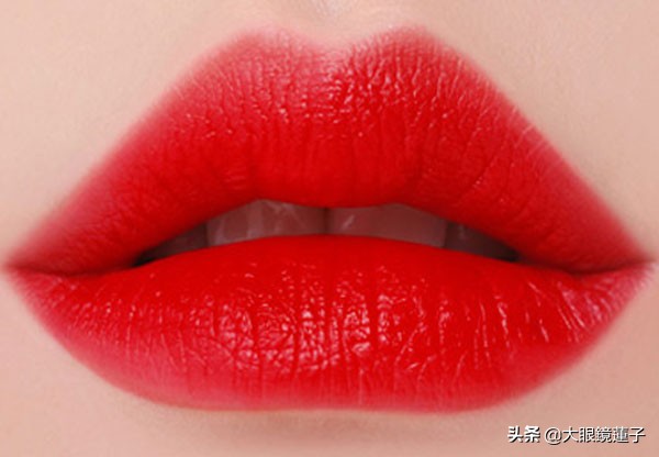 适合素颜涂的染唇液,颜色好看的染唇液