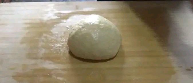 快速家庭炸油条的做法和配方,自己在家炸油条的做法和配方