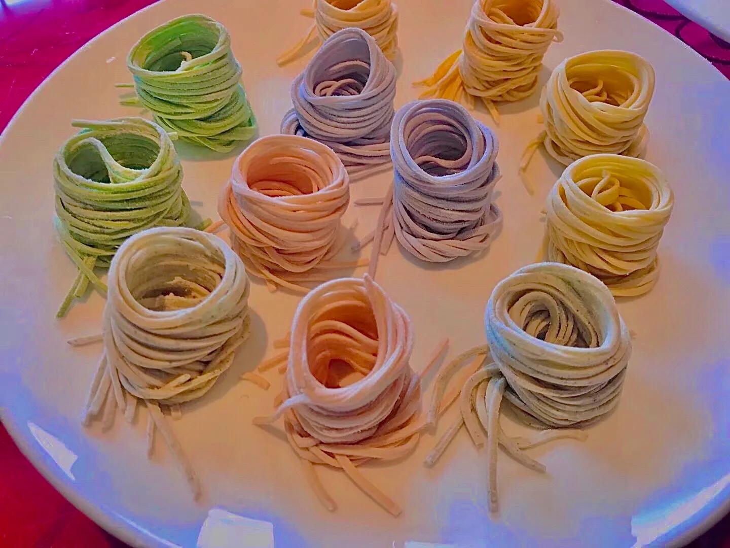 qq空间藏着每个人的黑历史,qq空间里面的小秘密是什么情况