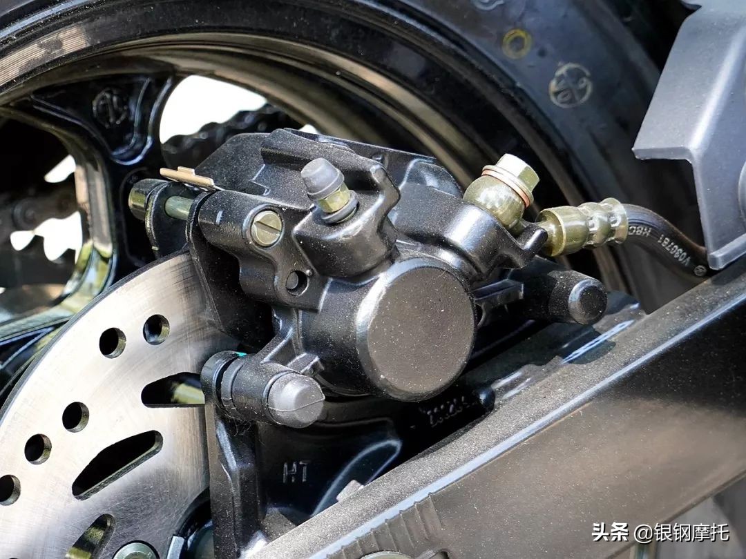 2018款银钢小怪兽125cc,银钢小怪兽yg150-23a电喷实测油耗