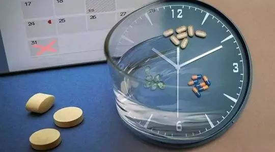 降血脂首选哪个他汀类药物,降血脂的他汀类药物有哪些