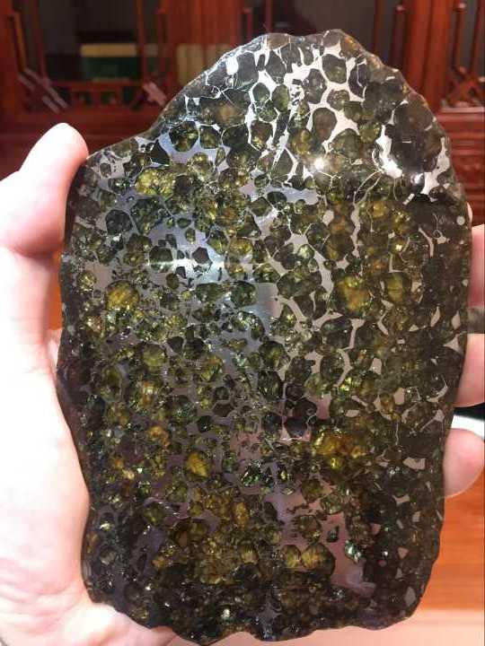 如何才能买到真正的陨石,在哪里能买到好的陨石