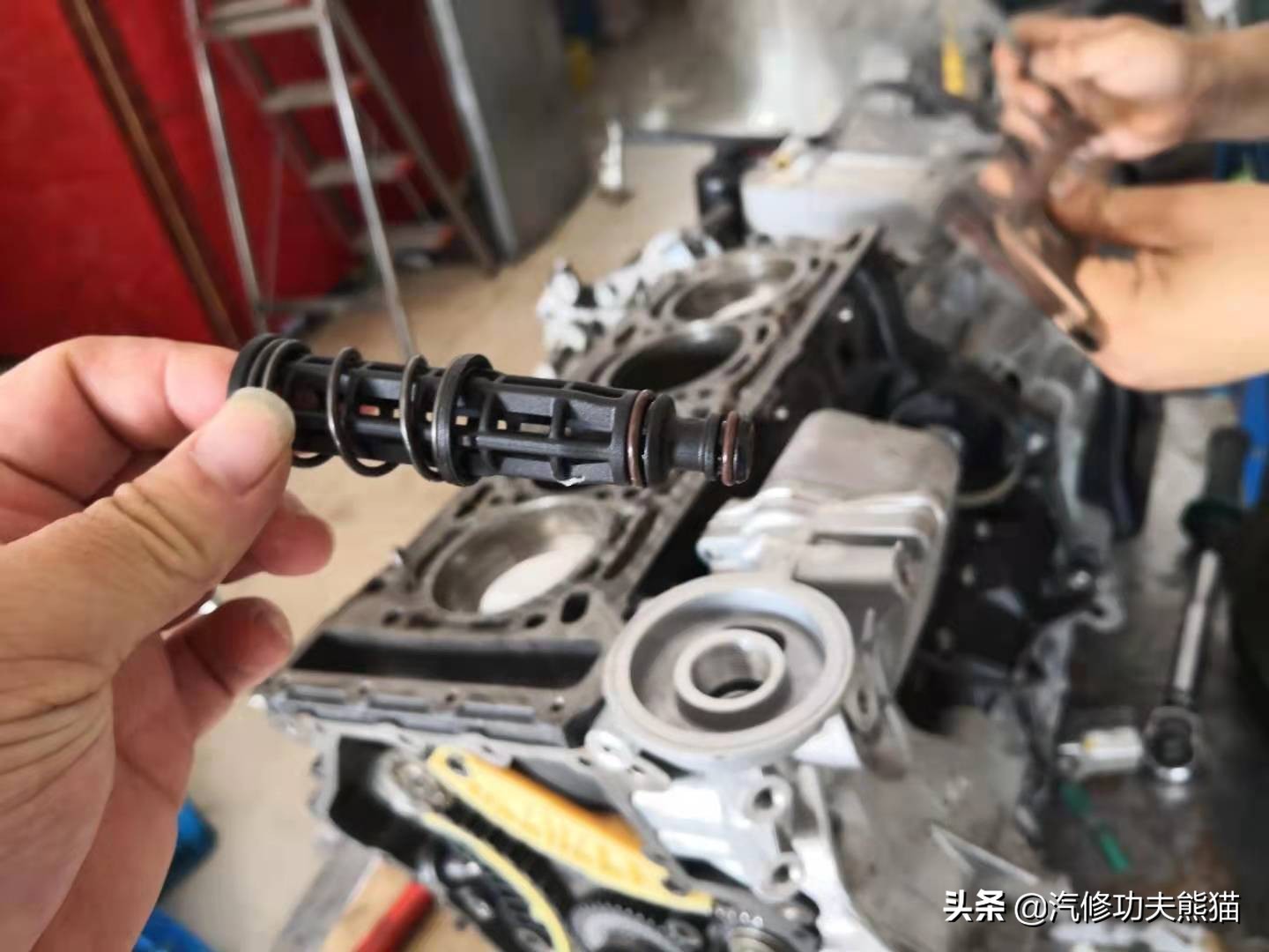 进口迈腾旅行版哪一款不烧机油,14年大众迈腾旅行版进口驾驶感受