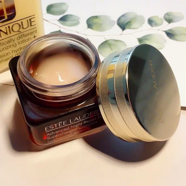 眼霜怎样用才是正确方法,眼霜怎么用才是最好用的方法