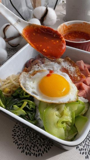 整个朋友圈都在刷《动森》，而我却爱上了在厨房刷锅