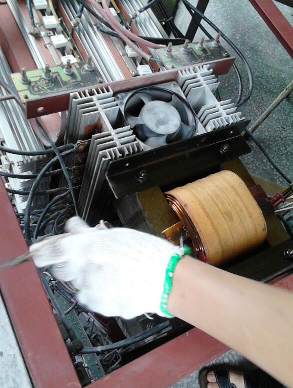 直流稳压电源如何改5a,可调直流稳压电源维修案例