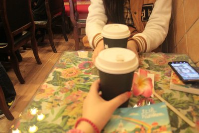 奶茶店一个月9万流水能赚钱吗,经营奶茶小店年赚15万有窍门