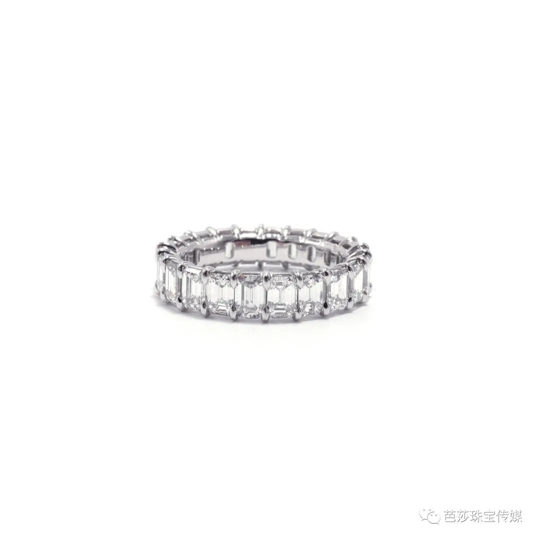 送礼物真的是一件令人头疼的事,关于送礼物的那点事