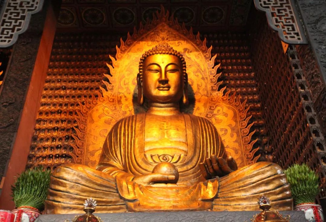 去寺院拜佛做到这两点,去寺庙拜佛该许什么愿