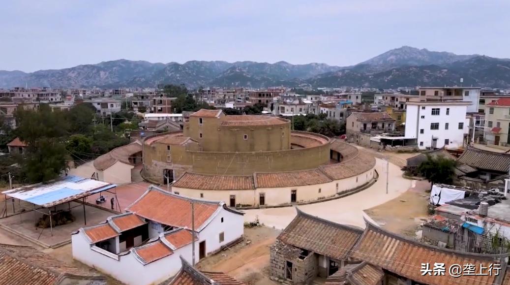 金字塔令人吃惊的地方,号称东方金字塔在哪儿