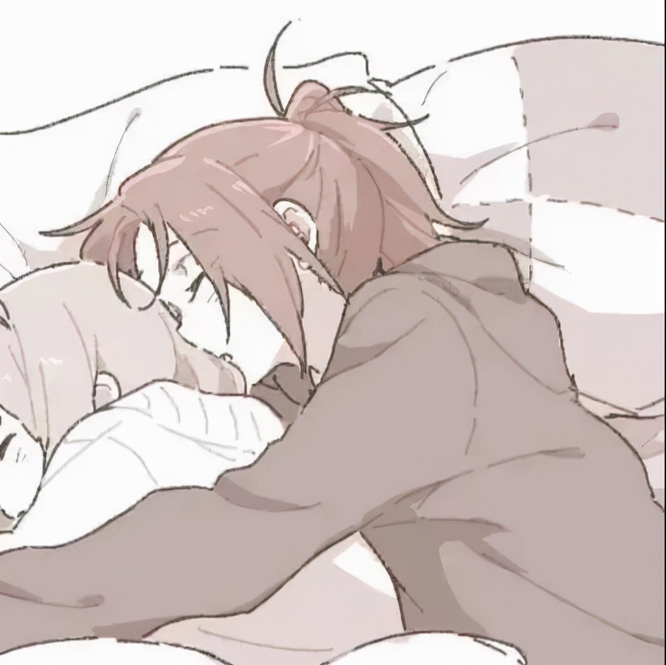 超好看的闺蜜头像一人一半真人,超好看的闺蜜头像动漫