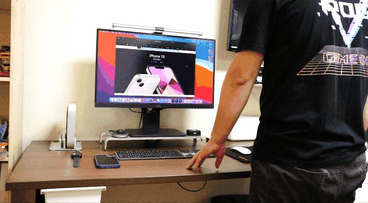 看了何同学的那条视频后……桌搭一款适合自己舒适又实用的桌子