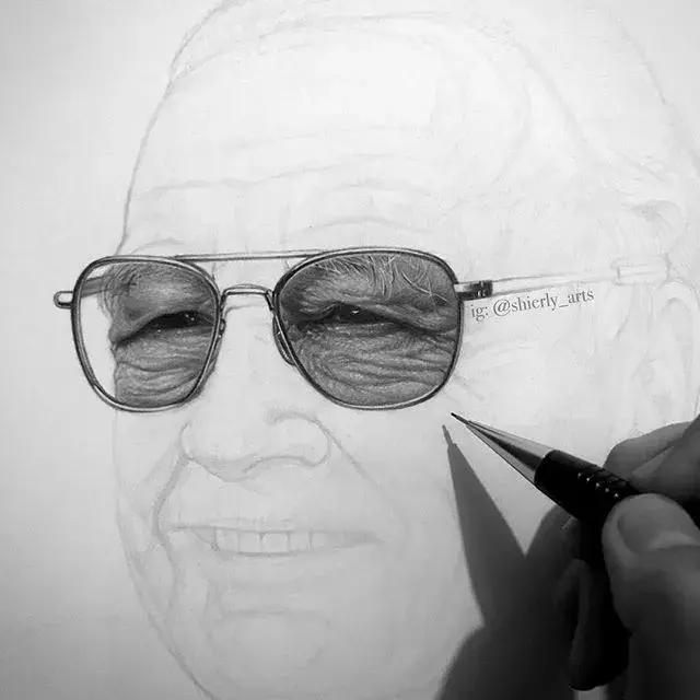 她画的素描比本人还美！比照片还真实，24万网友已被她征服