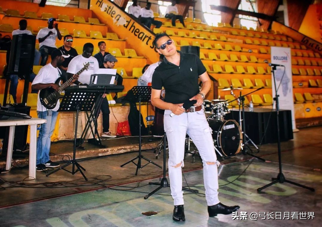 当国歌响起热泪盈眶那一刻,当唱起国歌的那一刻