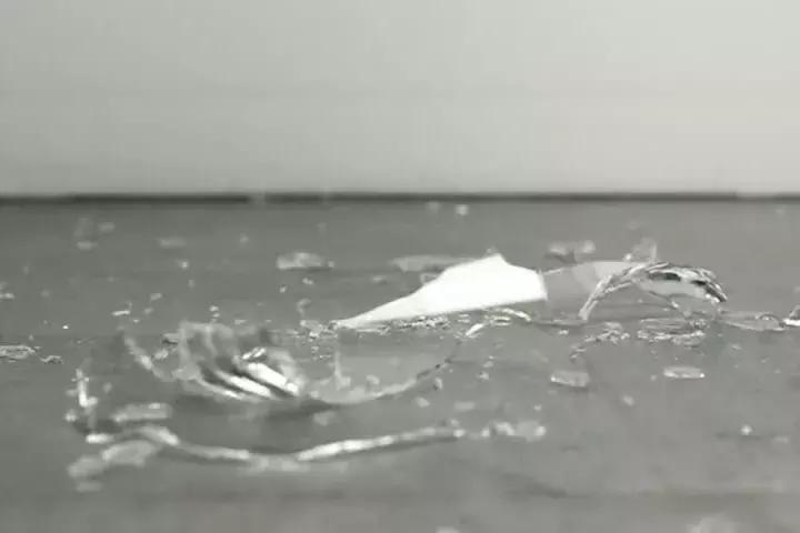 葡萄酒杯清洗方法,红葡萄酒杯的正确拿法