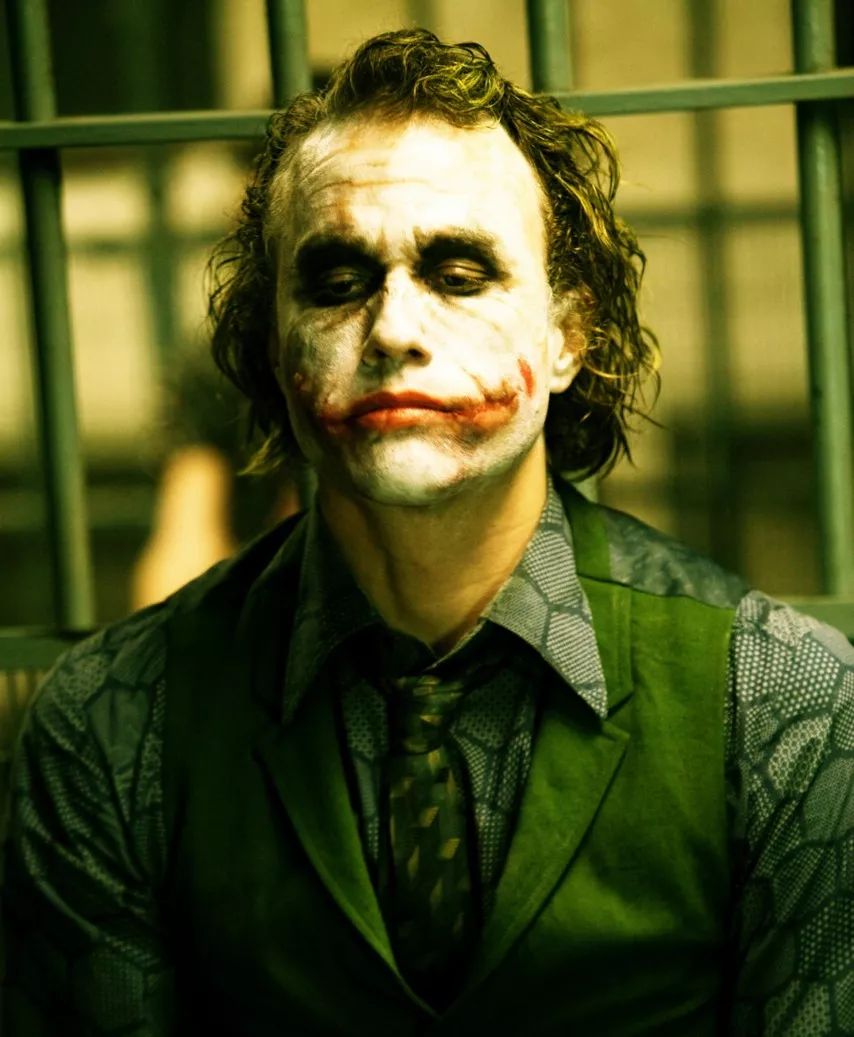 蝙蝠侠黑暗骑士深度解析大冰,蝙蝠侠黑暗骑士细节分析