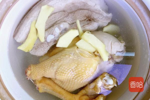 广东年夜饭必备十道菜,北方人的年夜饭广东人的年夜饭