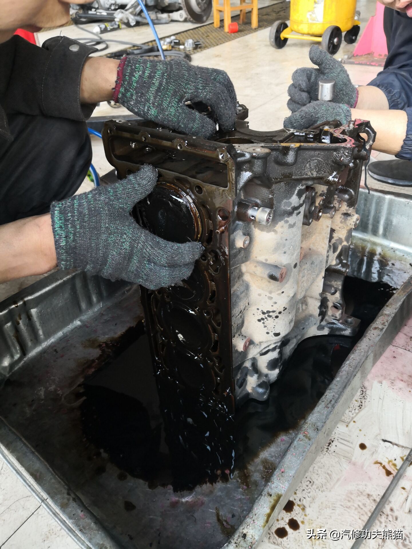 大众夏朗烧机油用什么燃油宝,2012款夏朗2.0t烧机油怎么处理