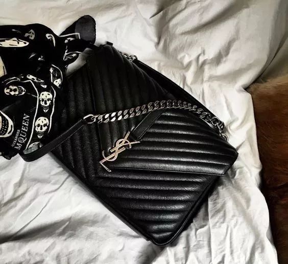 lv和chanelysl (ysl niki与lv邮差包哪个值得入手)