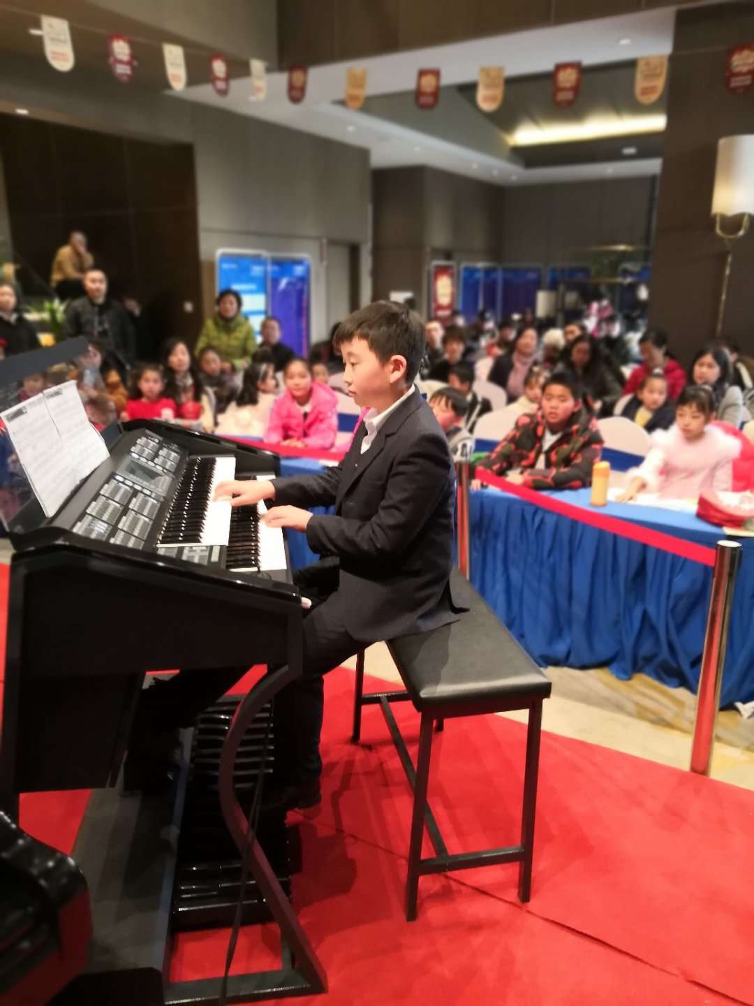 吟飞国际电子管风琴大赛水平如何,吟飞电子管风琴现身