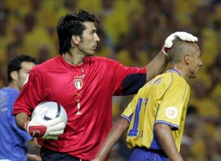 拉尔森瑞典俱乐部,瑞典拉尔森曼联进球视频