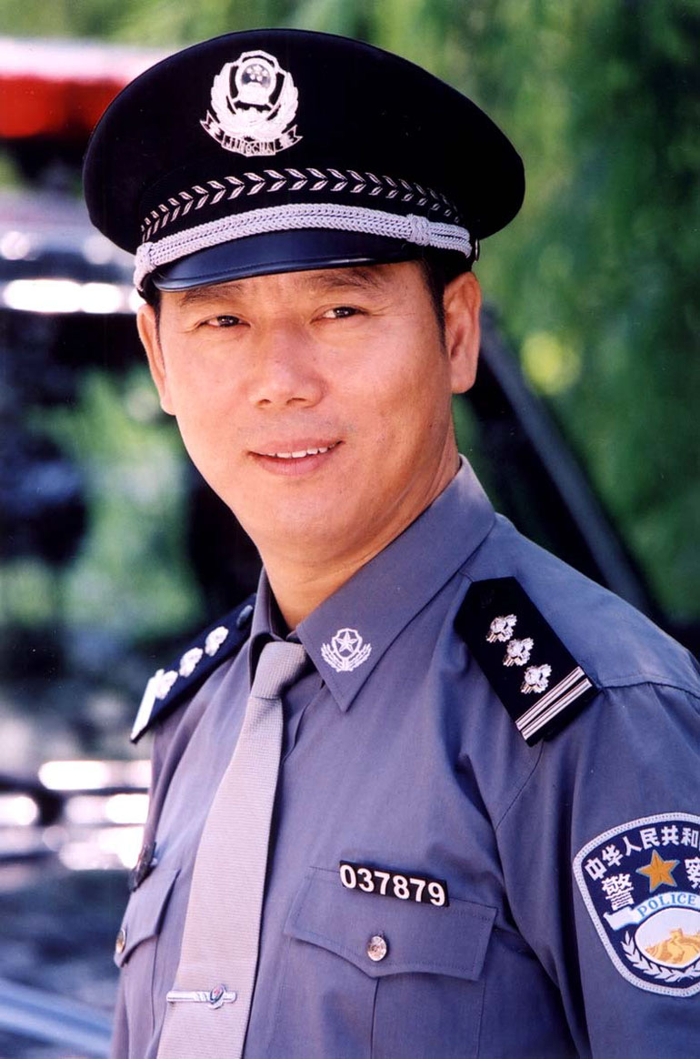 李成儒为什么离开演员请就位,李成儒有什么资格