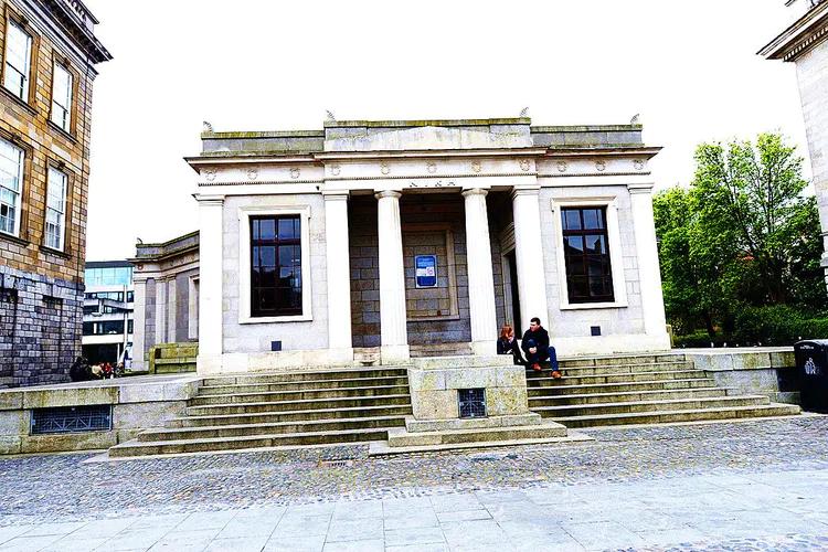 游凤凰古城游记,游凤凰古城旅游攻略三日游