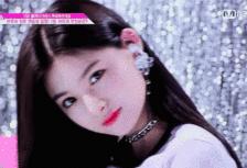 那些总说圆脸土的人，真的能闭嘴了！Lisa和Jennie哪里土？