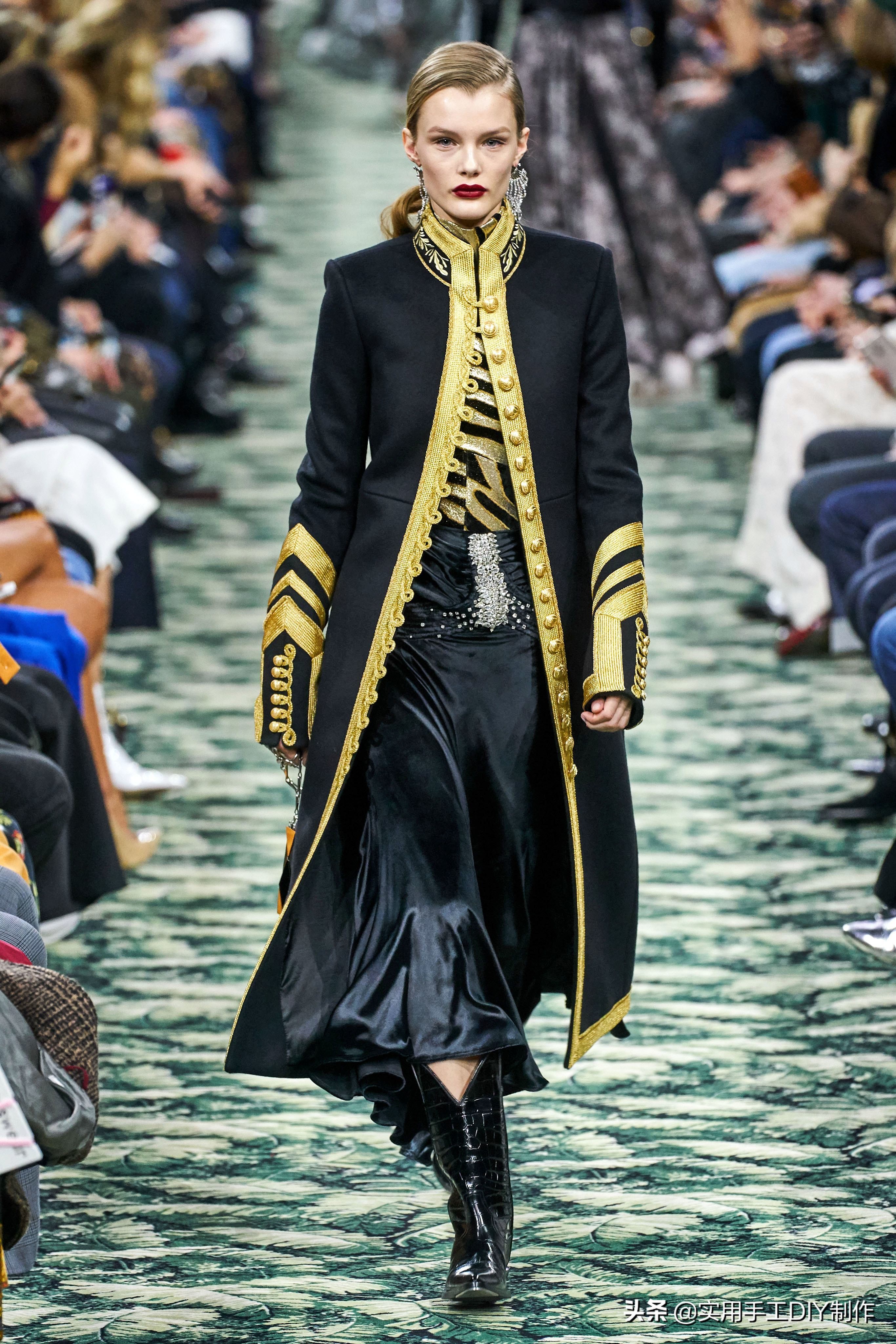 pacorabanne2021春夏系列金属长裙,pacorabanne亮片上衣