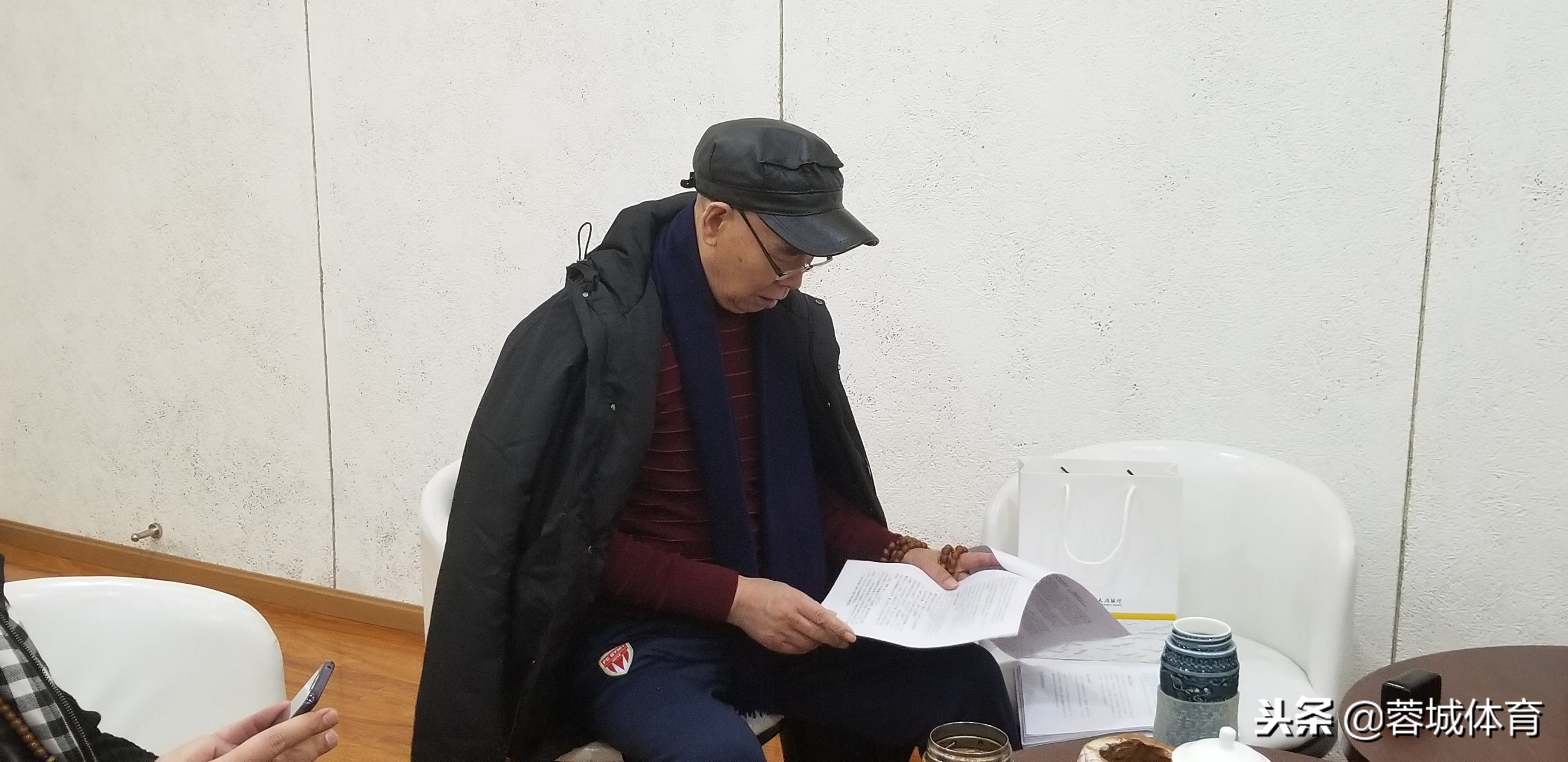 贝尼玛勒斯哦，搞足球不忘老本行，李伯清最新散打评书来了哦