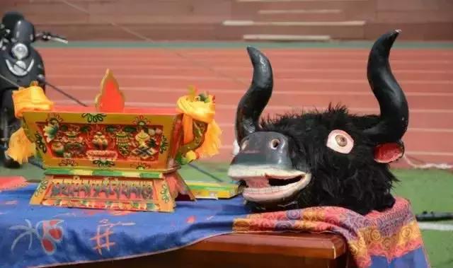 武汉最美大学中南民族大学,武汉文艺学校