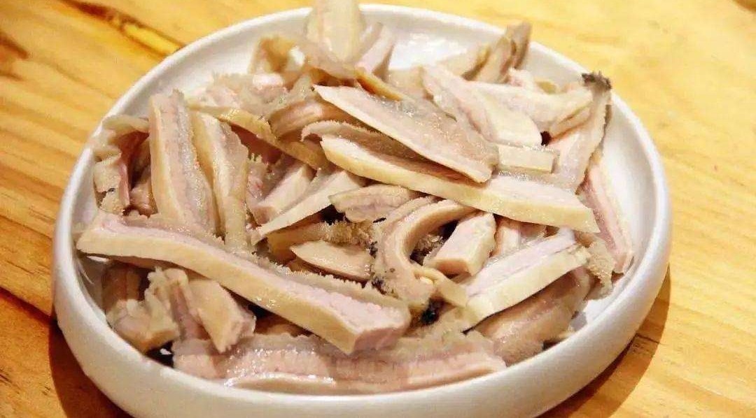 有四个胃哪个才是真正的胃,拥有四个胃其中哪个胃是真正的胃