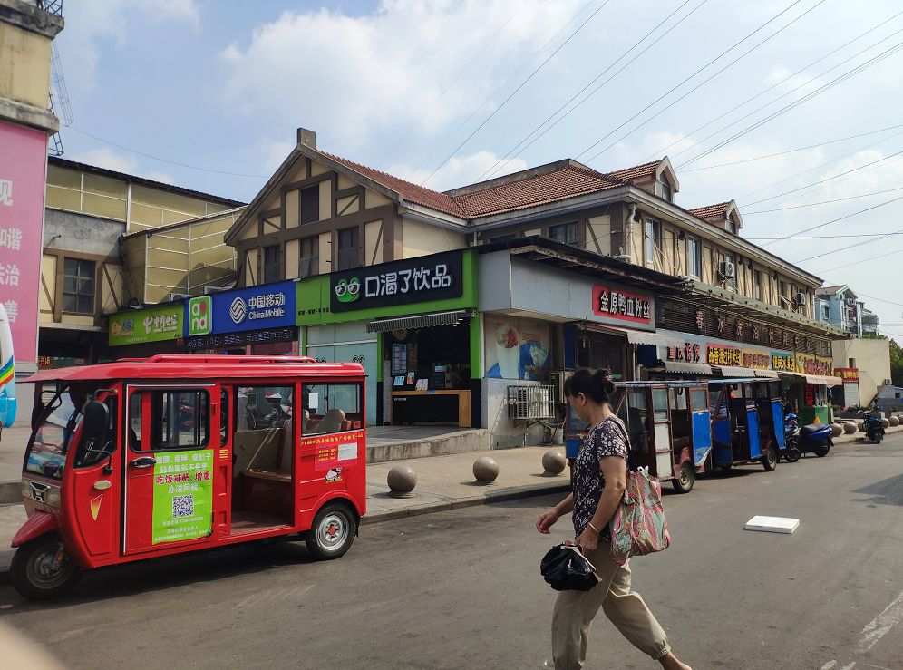 卖疯了总价169万起买万科叠墅,卖疯了的楼盘