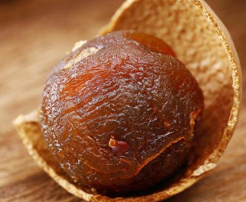 用酒煮鸡蛋有什么功效,米酒鸡蛋祛湿寒