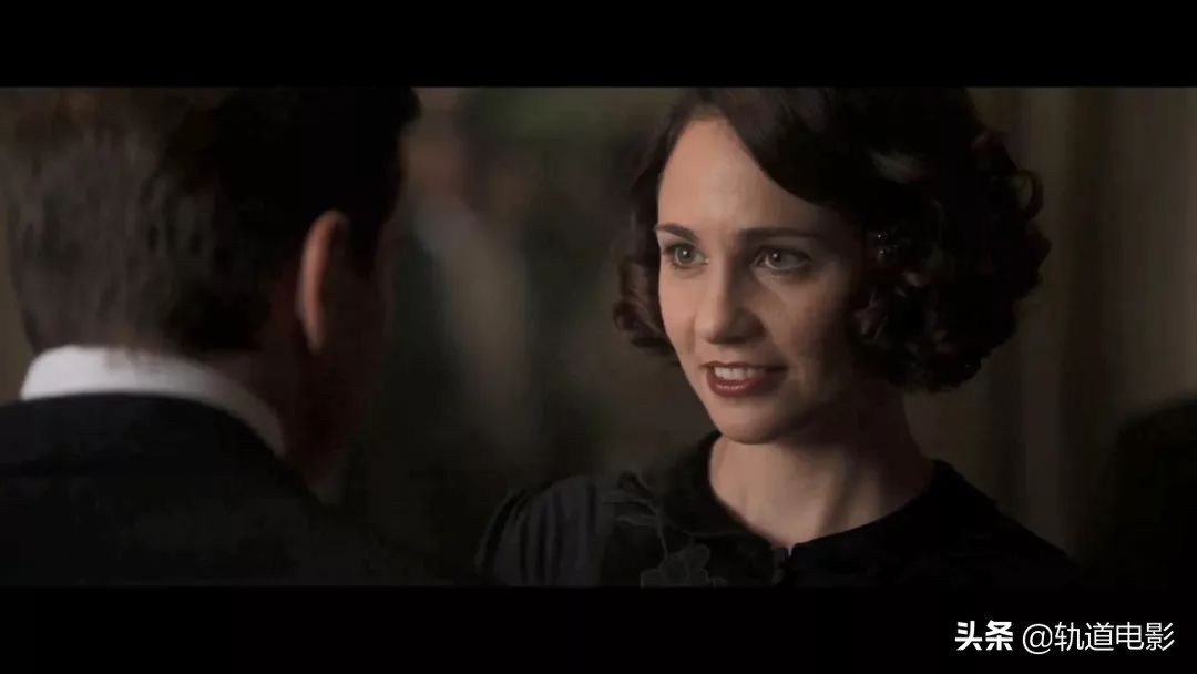 唐顿庄园英国,唐顿庄园伦敦大宅