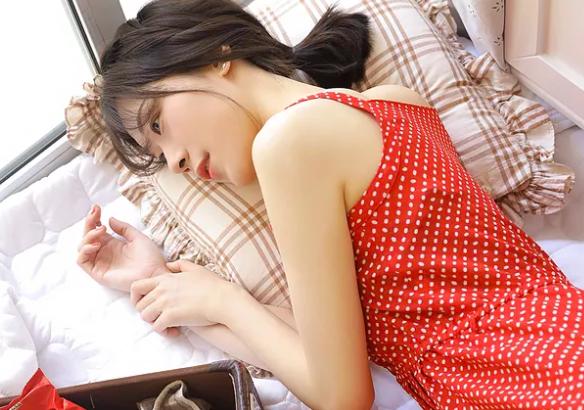 朋友圈屏蔽你的人，就别再打扰了