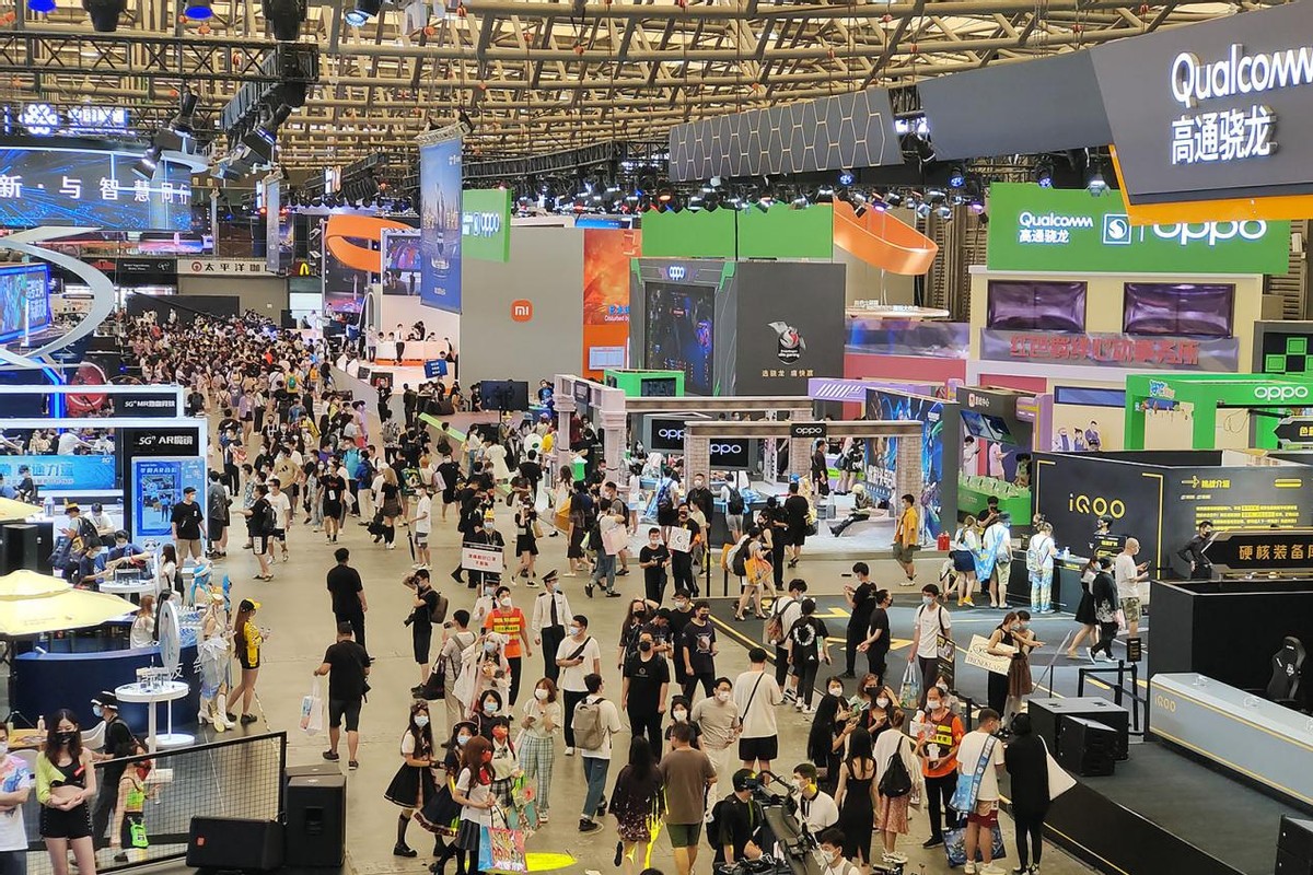 CJ现场直击SG小姐姐都赞不绝口的CherryMX游戏外设