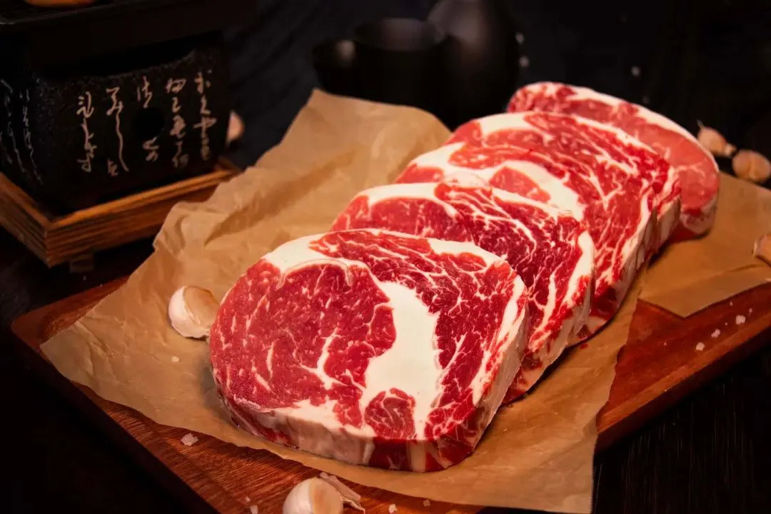 汇聚“世界名流”，绽放本土异彩！FHC自信而来