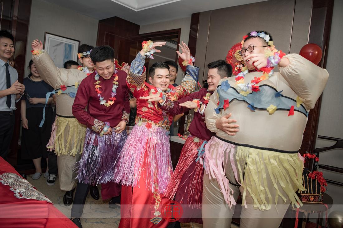 结婚堵门游戏道具你比我猜,好玩儿的结婚堵门游戏